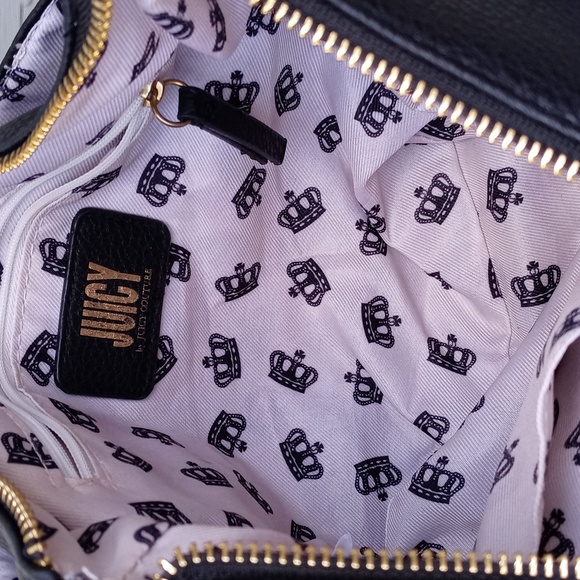 Juicy Couture Leather Cross body with adjustable strap - Picture 5 of 10